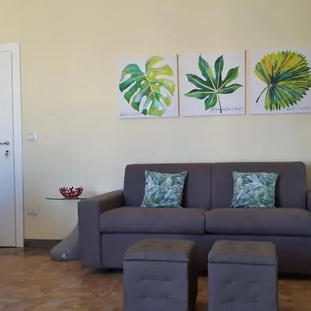 アパート Damax&sax