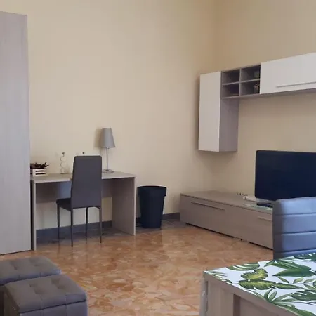 アパート Damax&sax レッチェ